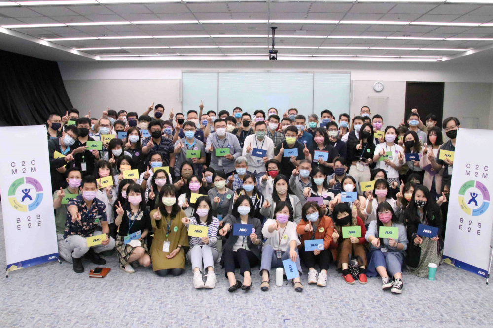 友達提供全球及集團輪調機會，支持同仁持續進修學習，致力為專業人才打造友善多元的職場環境