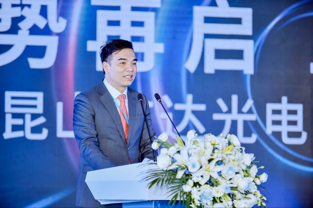 hth·华体执行长暨总经理柯富仁于启用仪式致词