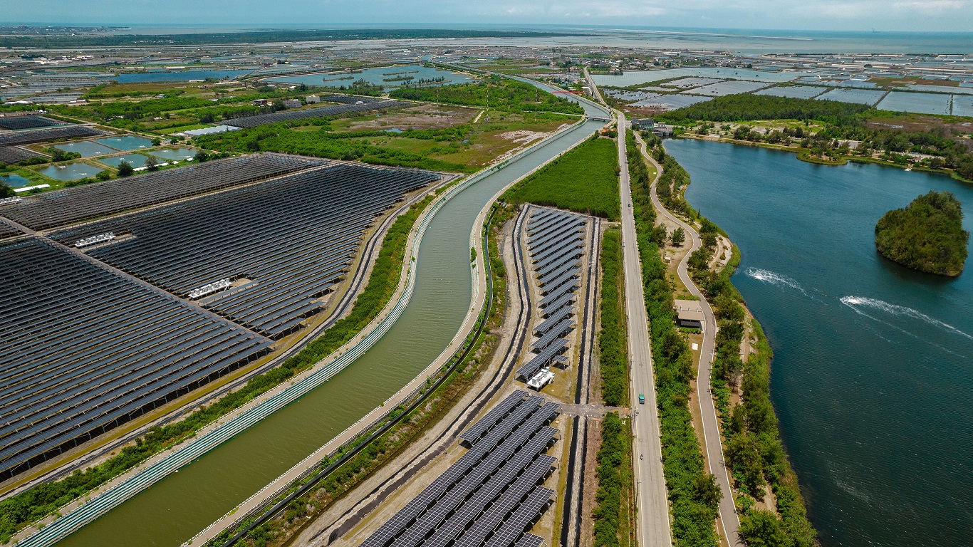 hth·华体能源事业提供智慧能源管理、太阳能监控管理、全方位电厂建置及运维解决方案，并拥有管理超过6000案场的经验